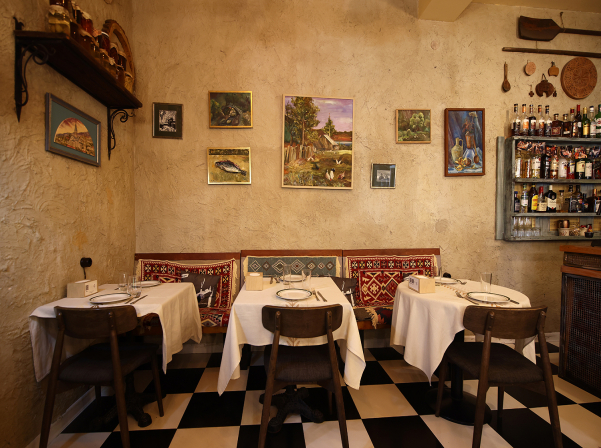 «Եռանկյունու» երկար կյանքը, ավանդական ուտեստներն ու թիմի ուժը