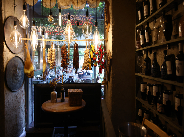 «Եռանկյունու» երկար կյանքը, ավանդական ուտեստներն ու թիմի ուժը