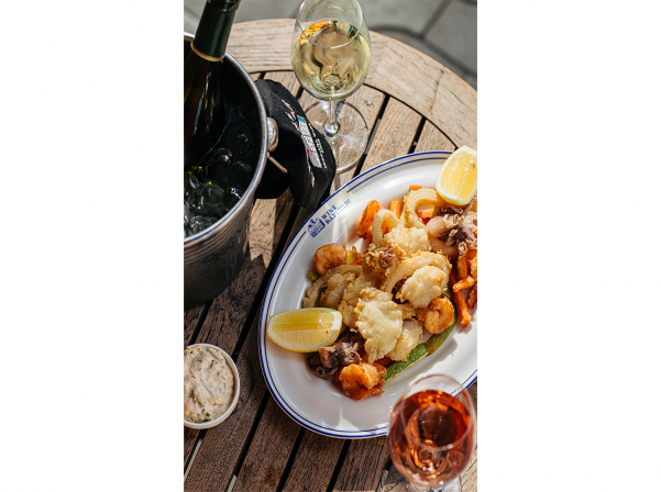 Raw Bar, սոխով ապուր, խխունջներ. Wine Republic-ի նորացված մենյուն