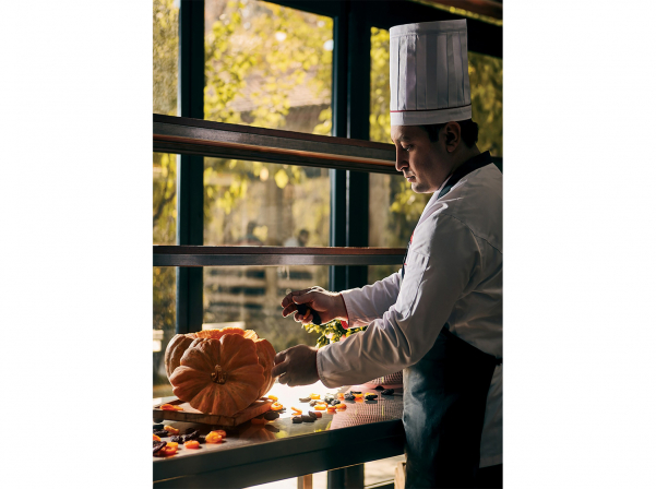 Պանդոկ Երեւանի զարդը՝ ավանդական Ղափաման