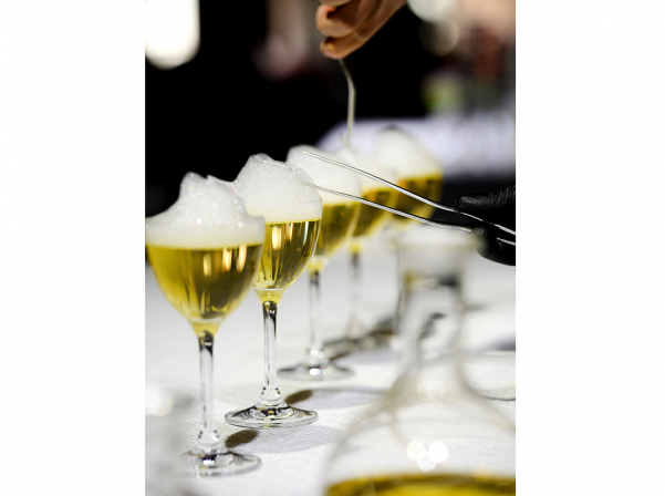 Տարվա բարային թրենդներն ու վիրտուոզ բարմենները․ լավագույնը Սմոքինգ Շեֆ-ի թիմն է 