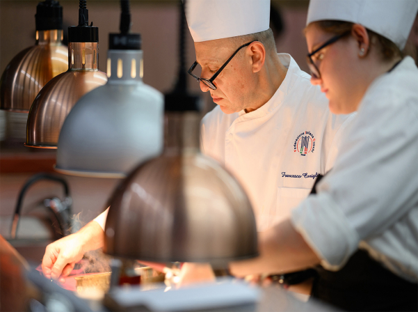 «Չորս ձեռք» ձեւաչափով հատուկ ընթրիք` Կազա Նոստրա ռեստորանում