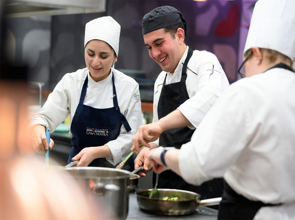 «Չորս ձեռք» ձեւաչափով հատուկ ընթրիք` Կազա Նոստրա ռեստորանում