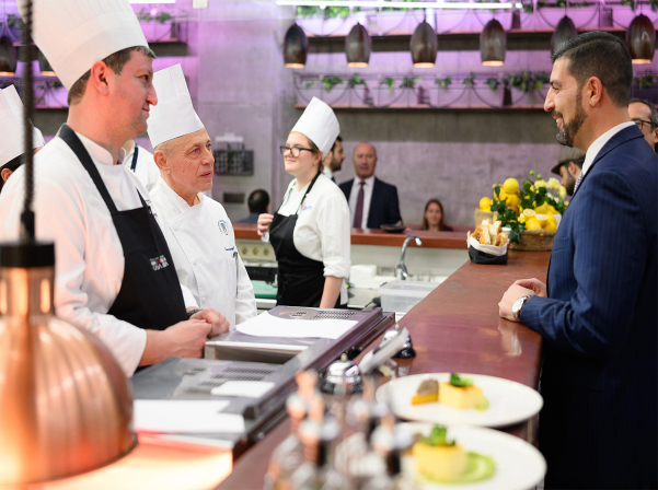 «Չորս ձեռք» ձեւաչափով հատուկ ընթրիք` Կազա Նոստրա ռեստորանում