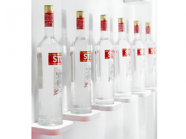 &laquo;Столичная&raquo;-ից մինչեւ STOLI. երբ օղին դարձավ մշակութային խորհրդանիշ