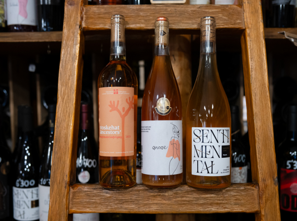 Մարիամ Սաղաթելյանի առանձնացրած սաթե գինիները 