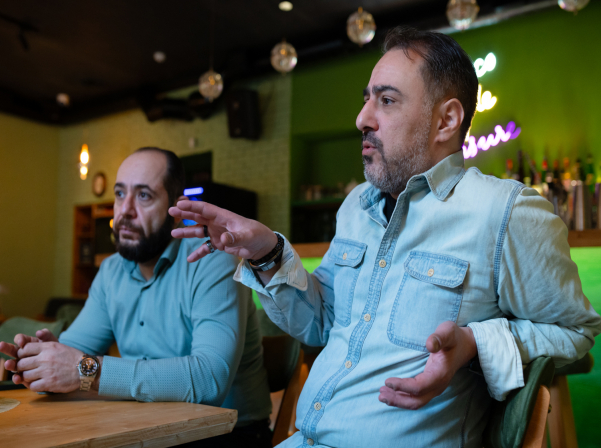 Prosecco Gastrobar. &laquo;Լցնովի&raquo; փրփրուն գինի եւ լիարժեք ընթրիք