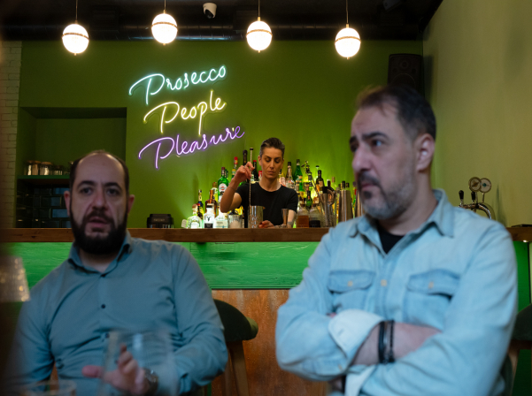 Prosecco Gastrobar. &laquo;Լցնովի&raquo; փրփրուն գինի եւ լիարժեք ընթրիք