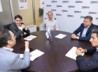 Kocharyan and Karapetyan meet at "Armenia” bloc headquarters 