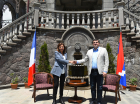Президент Арцаха встретился в Горисе с мэром Парижа 