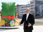 Алиев назвал центральную площадь Степанакерта «площадью Победы» 